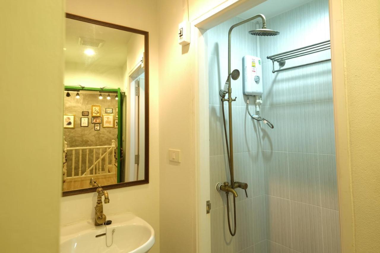 Ratana Boutique Hostel Bangkok Kültér fotó